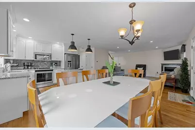 56 Carriage Shop Rd #4, Falmouth, MA 02536 - Photo 12