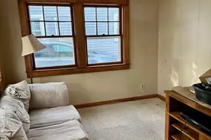 70 Cypress St, Falmouth, MA 02536 - Photo 4