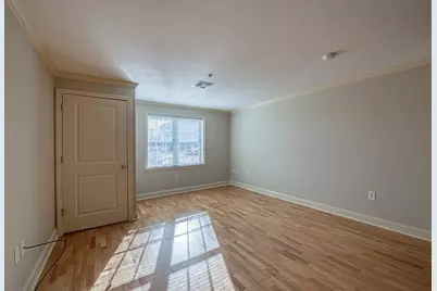 555 Page St #105, Stoughton, MA 02072 - Photo 6