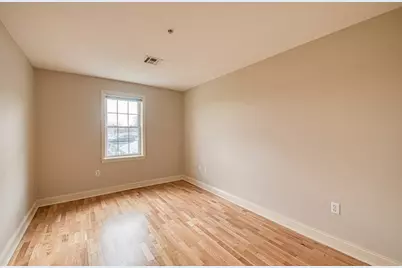 555 Page St #105, Stoughton, MA 02072 - Photo 10