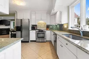 6 Appleton St, Watertown, MA 02472 - Photo 8