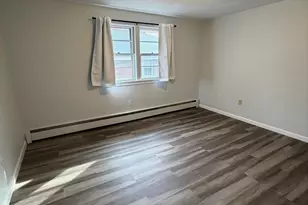 85 Trapelo, Waltham, MA 02452 - Photo 4