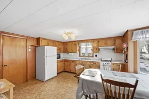 21-23 Eastern Ave, Woburn, MA 01801 - Photo 18