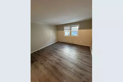 148 Charlton St #B, Southbridge, MA 01550 - Photo 2