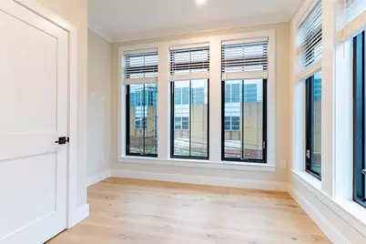 157 Everett St. #303, Boston, MA 02134 - Photo 2