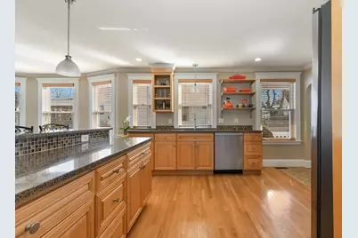 28 Fletcher Street #1, Boston, MA 02131 - Photo 6