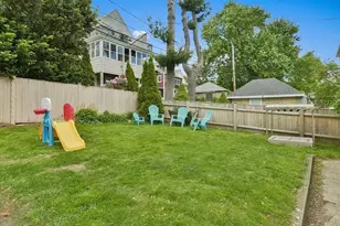 28 Fletcher St, Boston, MA 02131 - Photo 14