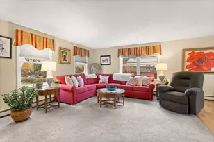 27 Folger Ave, Beverly, MA 01915 - Photo 8