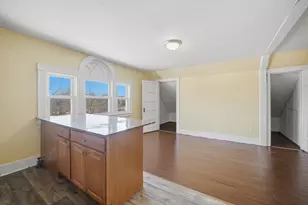 658 Sumner Ave, Springfield, MA 01108 - Photo 20