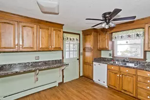 46-52 Maplewood Ave, Chicopee, MA 01013 - Photo 10