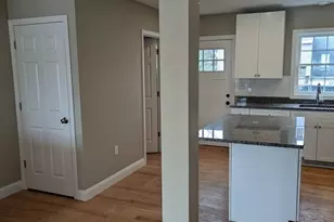 207 Winthrop St, Quincy, MA 02169 - Photo 14