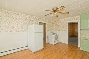 46-52 Maplewood, Chicopee, MA 01013 - Photo 4