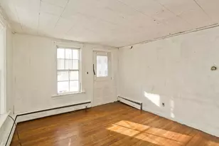 46-52 Maplewood, Chicopee, MA 01013 - Photo 18