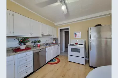 7 Wall St #1, Fitchburg, MA 01420 - Photo 1