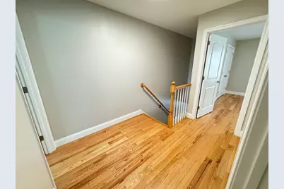 2 1/2 Vernon St #Unit 1, Holyoke, MA 01040 - Photo 6