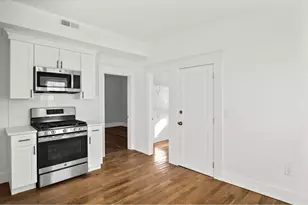 10 Sutton St, Boston, MA 02126 - Photo 4