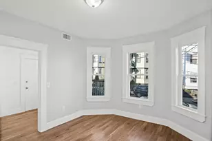 10 Sutton St, Boston, MA 02126 - Photo 8