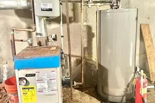 591 Varnum Ave, Lowell, MA 01854 - Photo 32