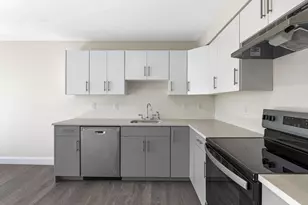 472 Essex St, Lynn, MA 01902 - Photo 2