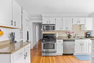 108 King St, Boston, MA 02122 - Photo 6