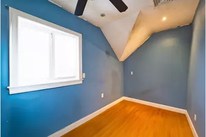 355 Peckham St, Fall River, MA 02724 - Photo 6