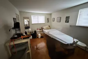 9 Longwood Dr, Andover, MA 01810 - Photo 12