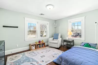 10 Hesseltine Avenue, Melrose, MA 02176 - Photo 28