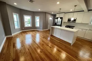 6 Charter St, Danvers, MA 01923 - Photo 2