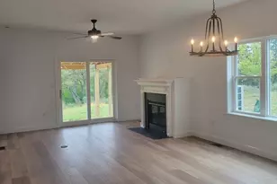 210 Fidelity Dr, Rutland, MA 01543 - Photo 6