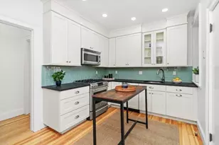 143 Beaconsfield Rd, Brookline, MA 02445 - Photo 16