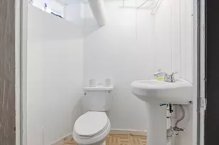 35 Algonquin St, Boston, MA 02124 - Photo 18