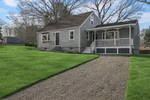 38 Conlyn Ave, Franklin, MA 02038 - Photo 2