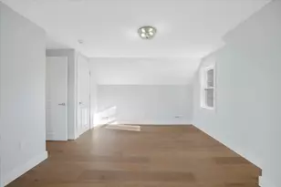 38 Conlyn Ave, Franklin, MA 02038 - Photo 12