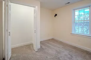 33 Lakeside Dr, Shrewsbury, MA 01545 - Photo 22