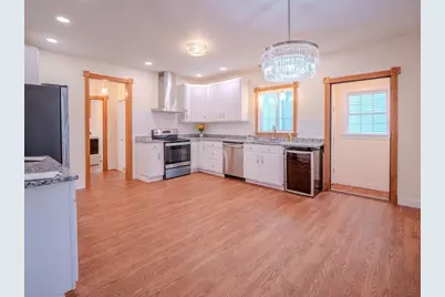 33 Lakeside Dr, Shrewsbury, MA 01545 - Photo 8