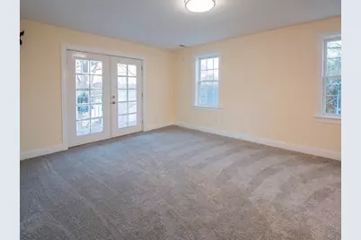 33 Lakeside Dr, Shrewsbury, MA 01545 - Photo 16