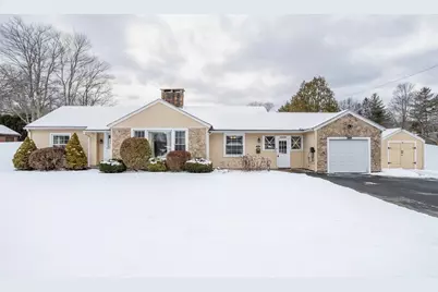 26 Montague St, Montague, MA 01376 - Photo 1