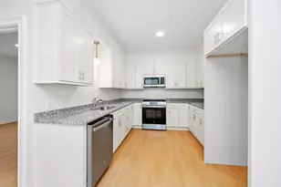 10 Franklin Ave, Revere, MA 02151 - Photo 4