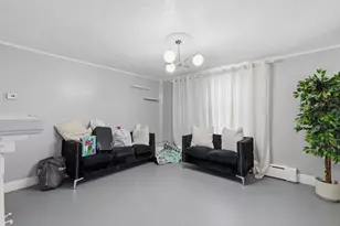 62 Main St, Saugus, MA 01906 - Photo 8