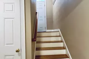 9 Nirvana Dr, Saugus, MA 01906 - Photo 16