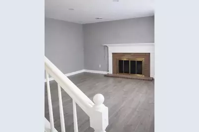 87 Moreland St, Worcester, MA 01609 - Photo 2