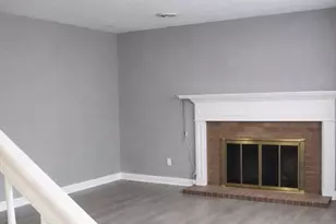 87 Moreland St, Worcester, MA 01609 - Photo 2