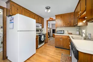 20 Bray Farm Rd S, Yarmouth, MA 02675 - Photo 12