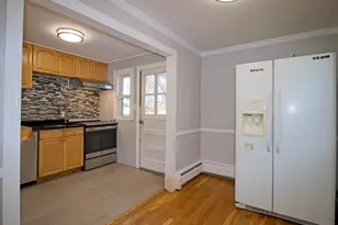 29 Durso Ave, Malden, MA 02148 - Photo 6