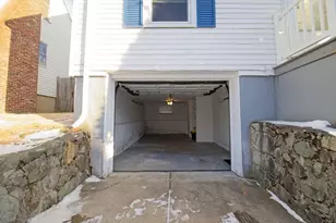 29 Durso Ave, Malden, MA 02148 - Photo 2