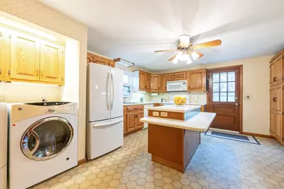 96 Thacher Street, Attleboro, MA 02703 - Photo 6