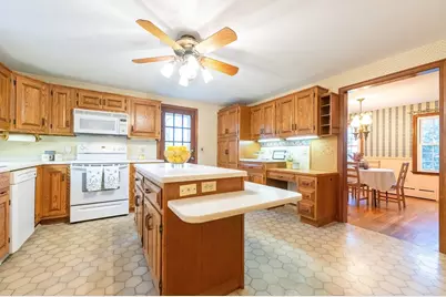 96 Thacher Street, Attleboro, MA 02703 - Photo 4