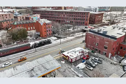 145 Dutton St, Lowell, MA 01852 - Photo 36