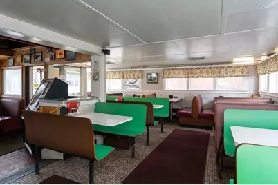 145 Dutton St, Lowell, MA 01852 - Photo 12