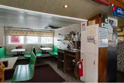 145 Dutton St, Lowell, MA 01852 - Photo 14